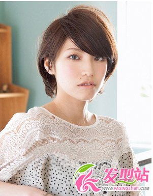 長(zhǎng)臉女生時(shí)尚短發(fā)發(fā)型