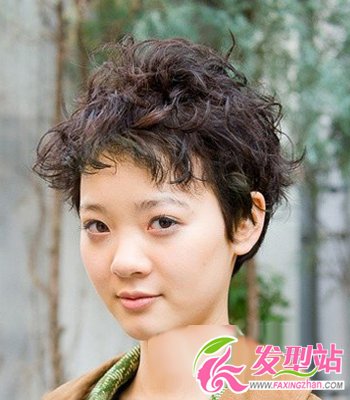 日系女生短發(fā)發(fā)型