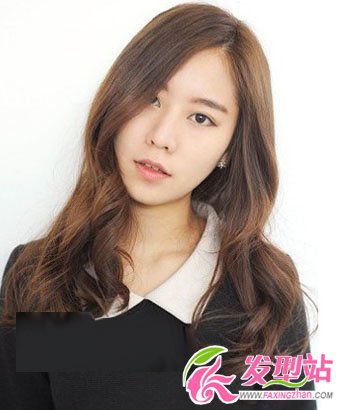 職場簡約時尚發(fā)型