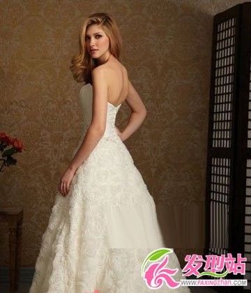 2013中長發(fā)新娘發(fā)型