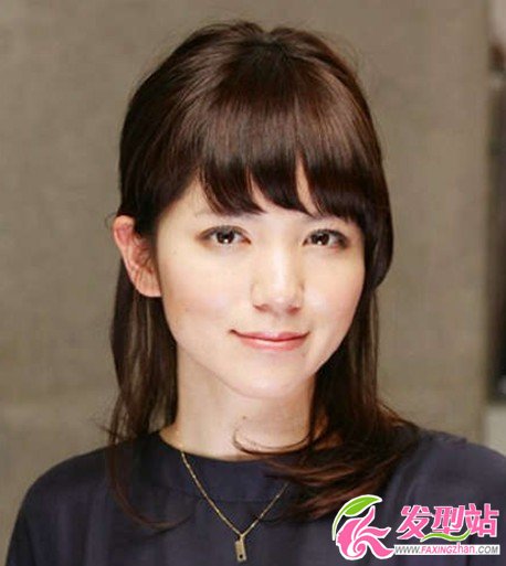 2013流行發(fā)型:職場扎發(fā)發(fā)型