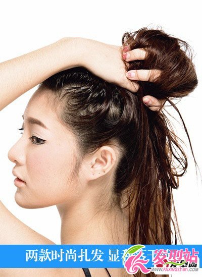 直發(fā)女生怎么扎發(fā)好看 時尚直發(fā)扎發(fā)教程