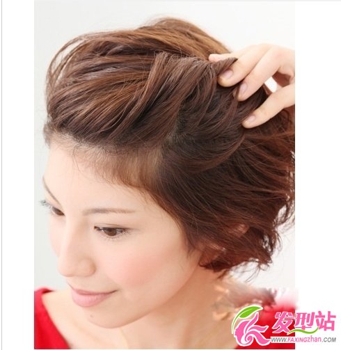 短燙發(fā)怎么打理 時尚短發(fā)diy教程