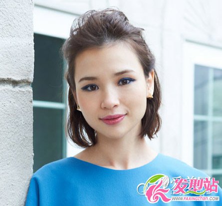 女生夏季這么能扎出好看的發(fā)型 最實(shí)用簡(jiǎn)單時(shí)尚扎發(fā)教程