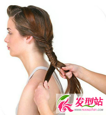 氣質(zhì)長(zhǎng)發(fā)魚骨辮編法圖解