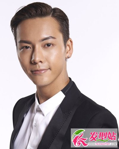 陳偉霆李易峰發(fā)型對比 兩位男神發(fā)型你喜歡哪款
