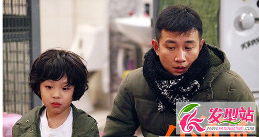 《小爸爸》夏天的發(fā)型叫什么 夏天扮演者朱佳煜鍋蓋頭超可愛