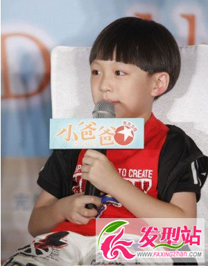 《小爸爸》夏天的發(fā)型叫什么 夏天扮演者朱佳煜鍋蓋頭超可愛