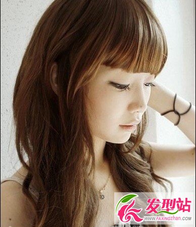 女人味發(fā)型