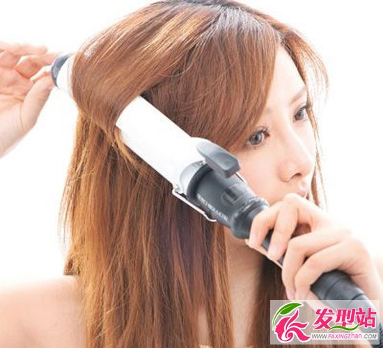 發(fā)型師揭秘卷發(fā)棒造型術 締造無敵美發(fā)