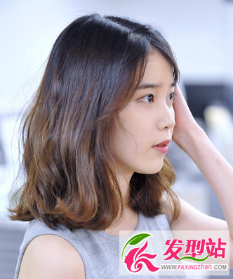 IU李智恩發(fā)型圖片 紅色夠嘻哈運動