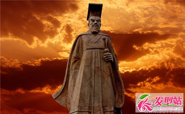 劉秀雕像