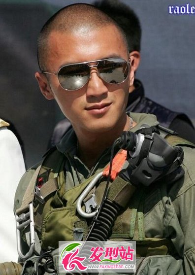 ʿA^l(f)͈DƬ[6P]