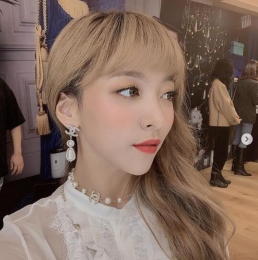 ܿ՚룡Ů񶼼Rü^ҕXg
