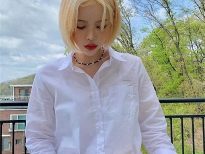 ŮFl(f)ɫ Ӱ뚢