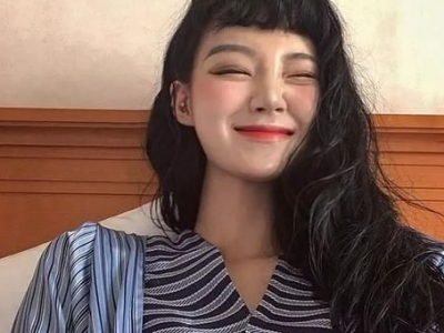 Ęmʲôl(f) Ęm􄢺