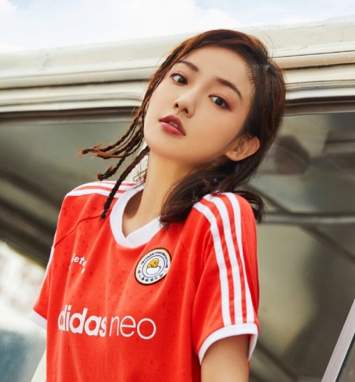 @|(zh)Ůl(f)l(f) Ů^l(f)ԪMM
