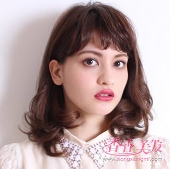 好看的內(nèi)扣頭齊肩的 頭發(fā)內(nèi)扣什么顏色好看