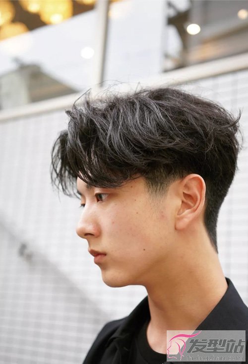 男生燙頭后怎么打理帥氣 走向世界的男生燙發(fā)造型